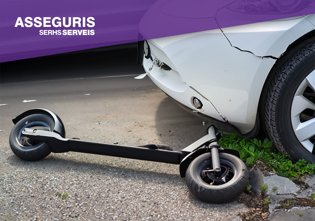 Este es un imprescindible para asegurar tu patinete eléctrico aparcado en  al calle